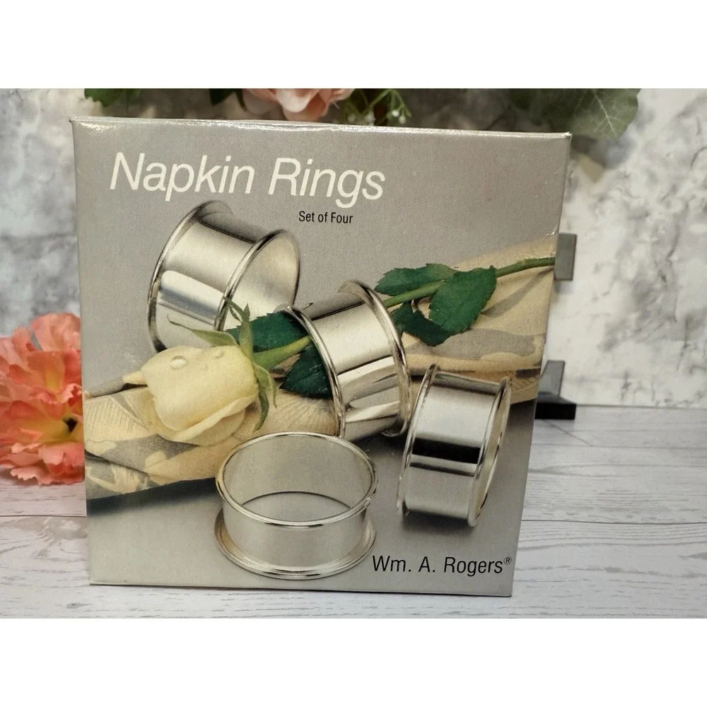 Vtg Napkin Rings Wm A Rogers Elegant‎ Silverplated Set of 4 Import by Oneida NIB